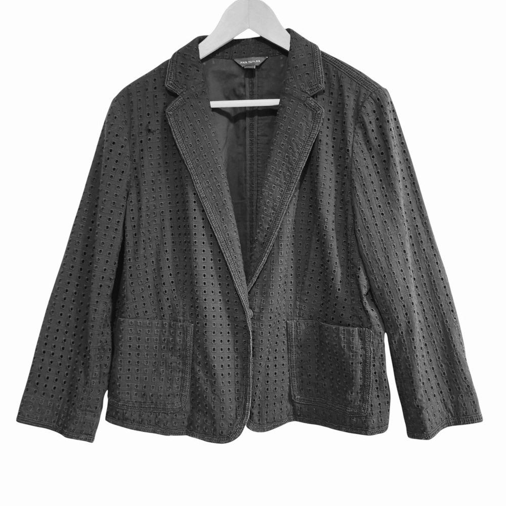 Ann Taylor Sz. 16 Black Eyelet Cotton Blazer Jacket – Classic Lightweight Lined